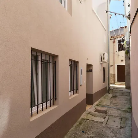 Вилла Losinj Chic Retreat Мали-Лошинь
