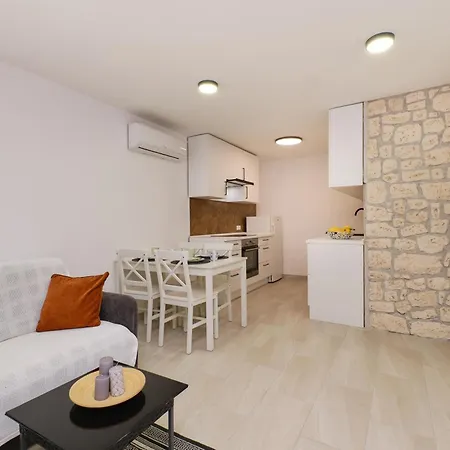 Villa Losinj Chic Retreat *