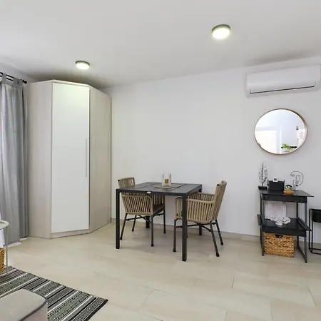Вилла Losinj Chic Retreat Мали-Лошинь